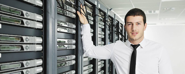 數(shù)據(jù)通信工程師與信息系統(tǒng)運行維護服務 職責與重要性